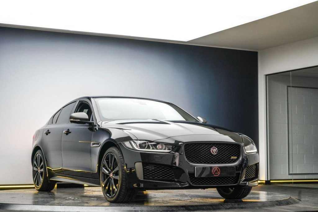 Used Jaguar XE 2019 for sale - 77647839: Photo 24