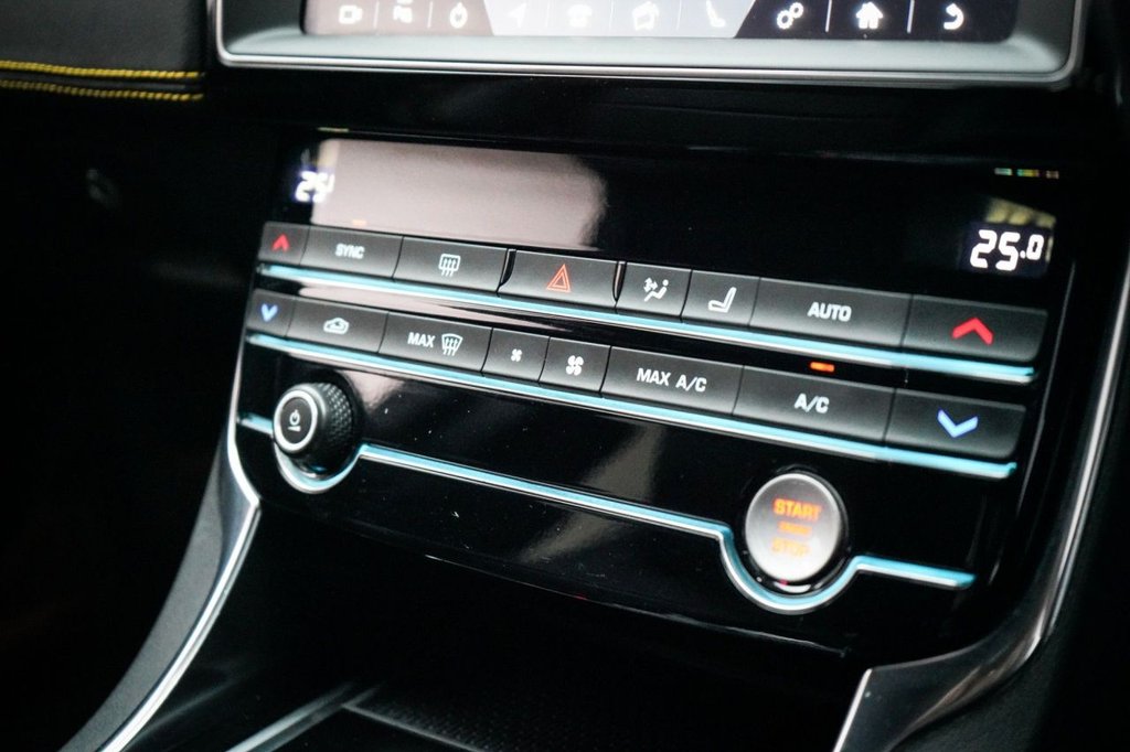 Used Jaguar XE 2019 for sale - 77647839: Photo 46