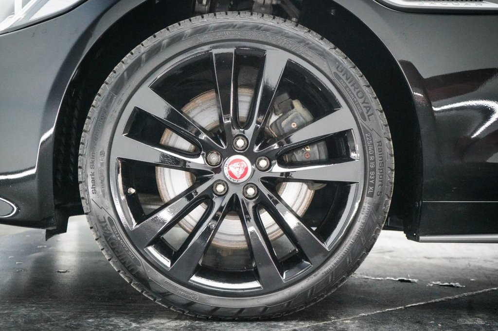 Used Jaguar XE 2019 for sale - 77647839: Photo 47