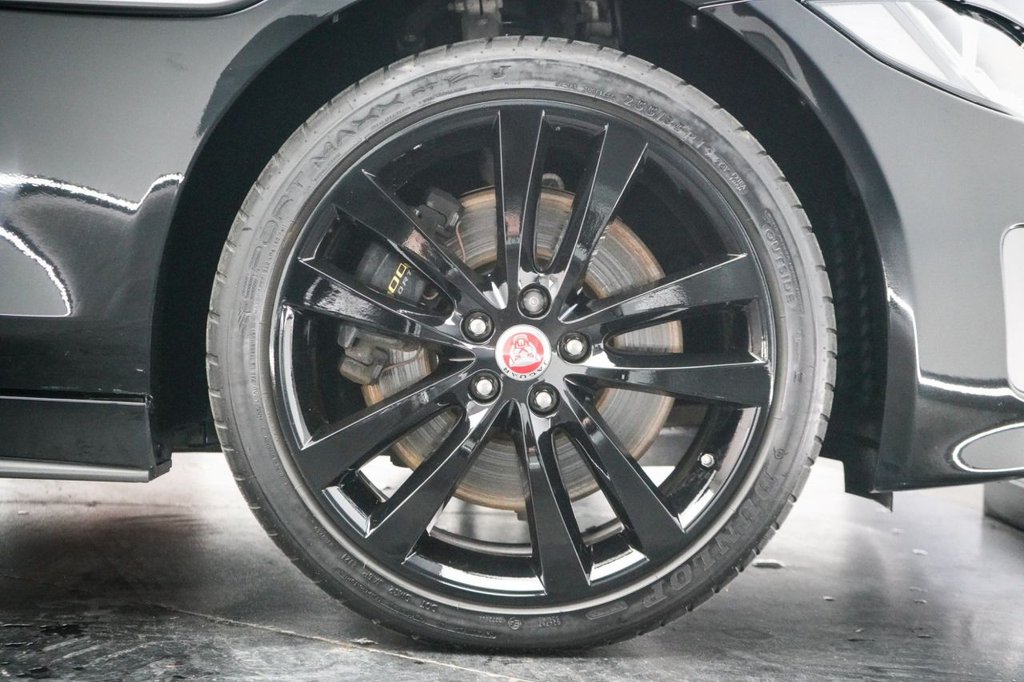 Used Jaguar XE 2019 for sale - 77647839: Photo 50