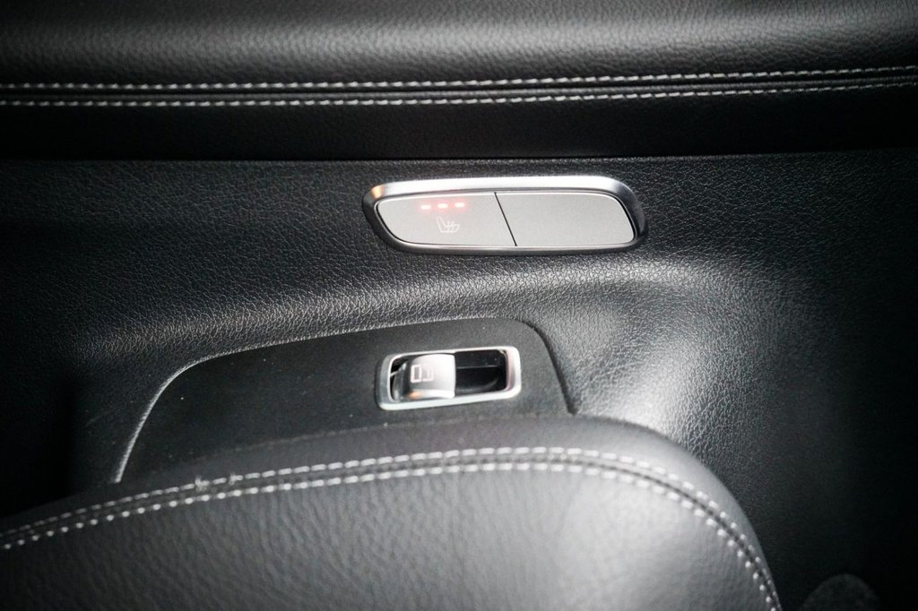 Used Mercedes-Benz E Class 2017 for sale - 76574719: Photo 37