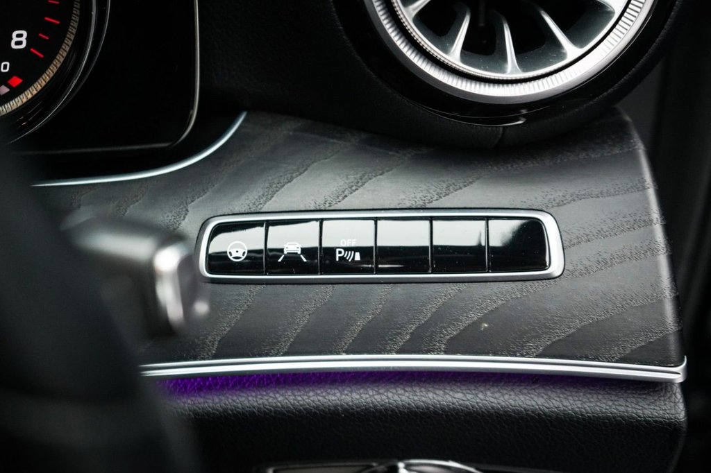 Used Mercedes-Benz E Class 2017 for sale - 76574719: Photo 42