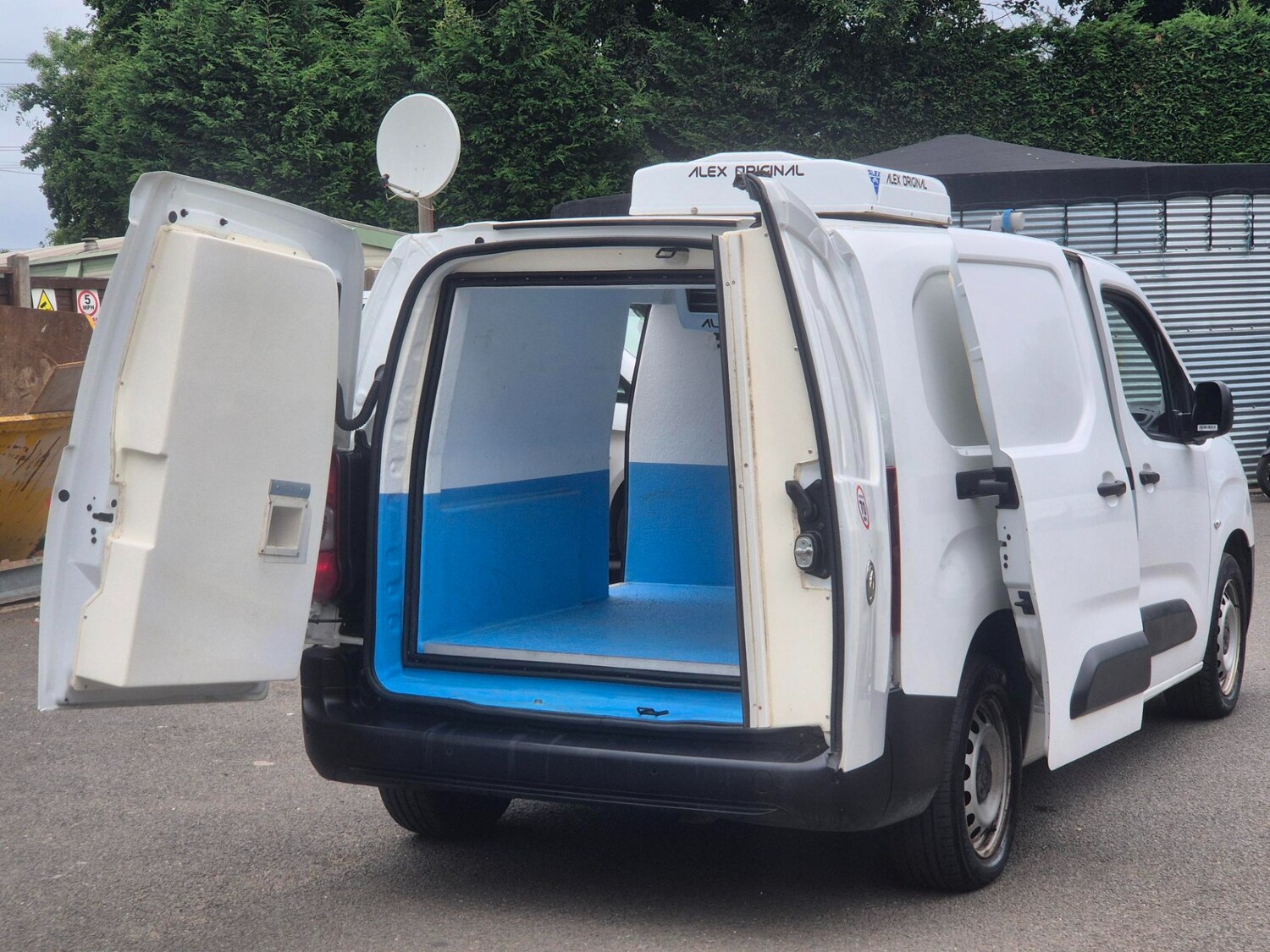Vehicle 22