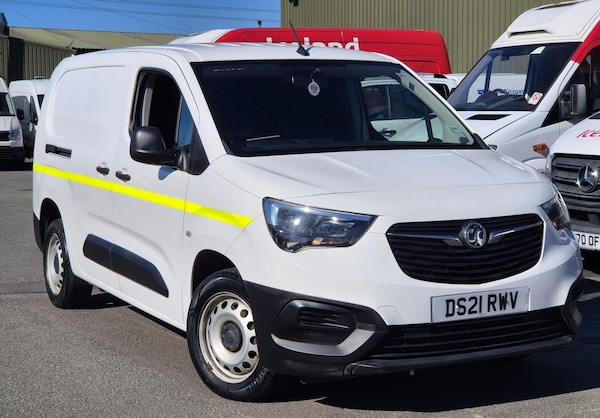 Used Vauxhall Combo 2021 for sale - 76287492: Photo 1
