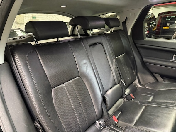 Used Land Rover Discovery Sport 2015 for sale - 76068286: Photo 21