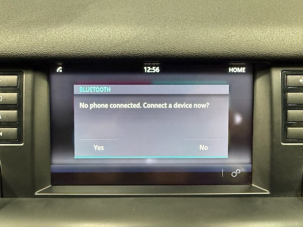 Used Land Rover Discovery Sport 2015 for sale - 76068286: Photo 35