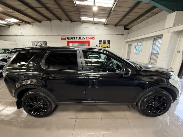 Used Land Rover Discovery Sport 2015 for sale - 76068286: Photo 8