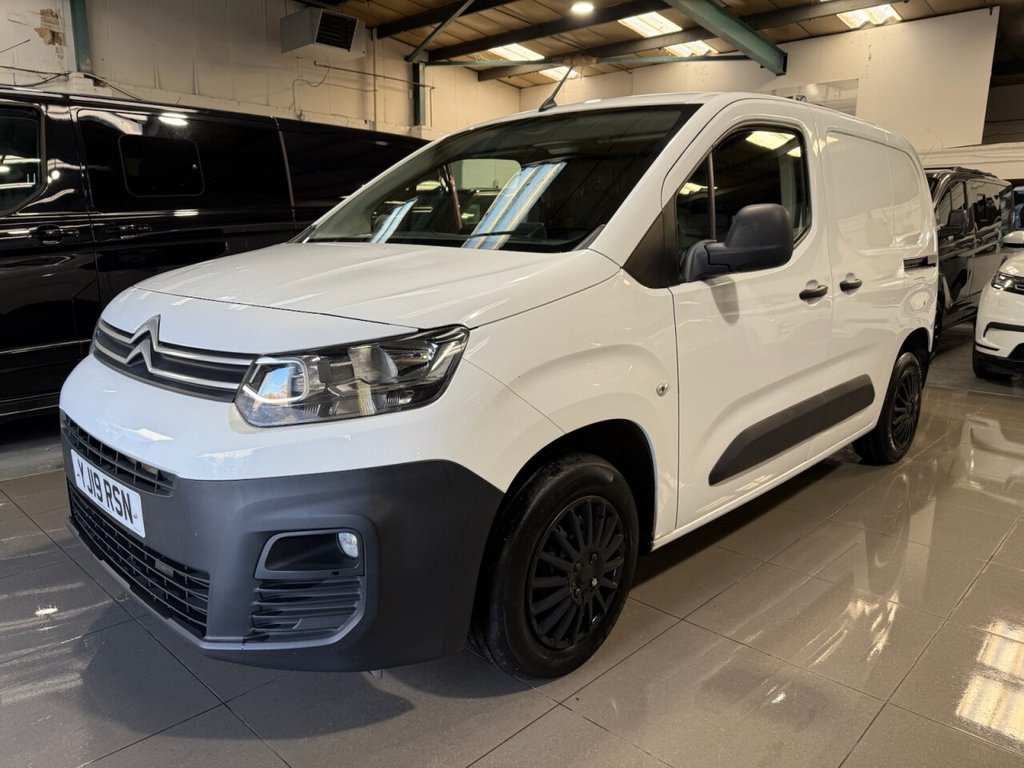 Used Citroen Berlingo 2019 for sale - 76768254: Photo 2