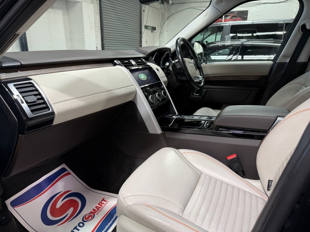 Used Land Rover Discovery 2017 for sale - 78029854: Photo 32