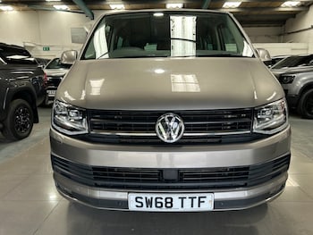Used Volkswagen Transporter 2018 for sale - 75549242: Photo