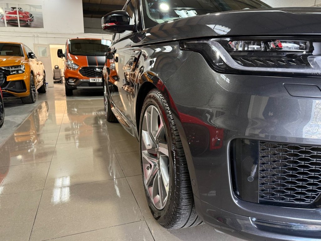 Used Land Rover Range Rover Sport 2019 for sale - 77719816: Photo 10