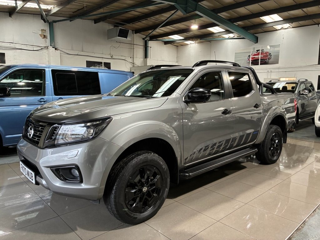 Used Nissan Navara 2020 for sale - 76430401: Photo 2