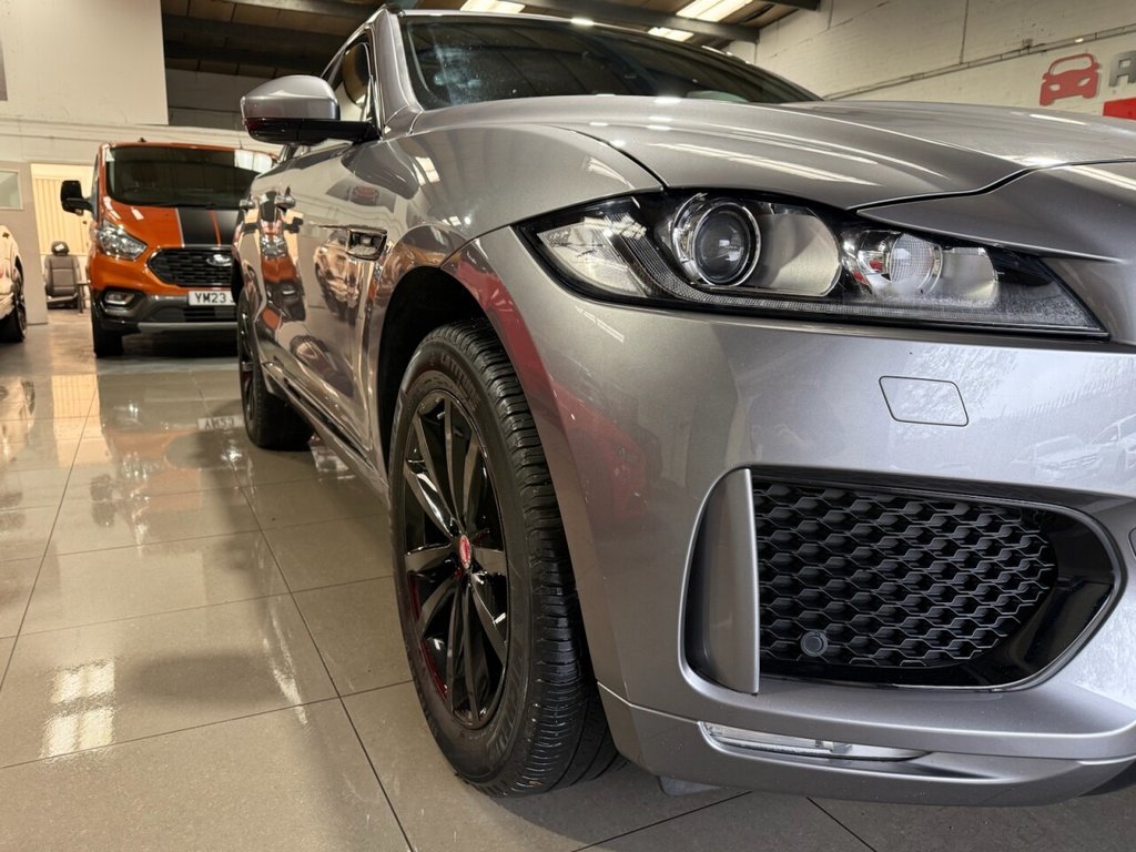Used Jaguar F-Pace 2020 for sale - 77806126: Photo 10