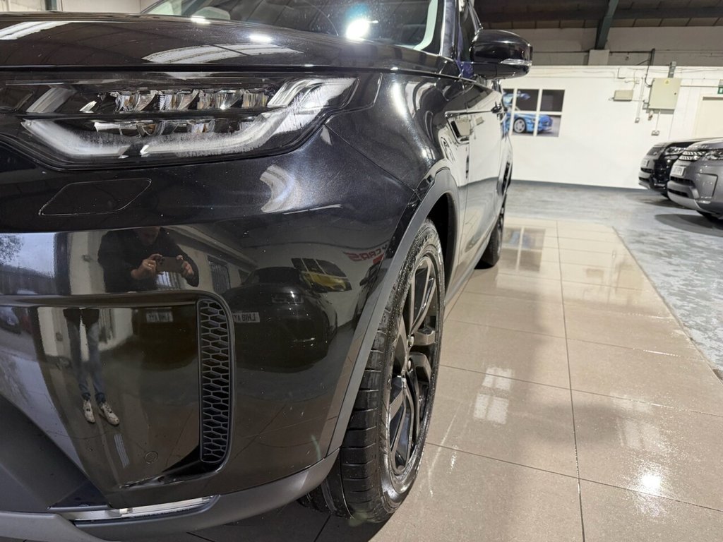 Used Land Rover Discovery 2017 for sale - 77263843: Photo 9