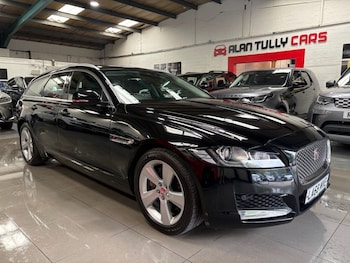 Used Jaguar XF 2019 for sale - 79276102: Photo