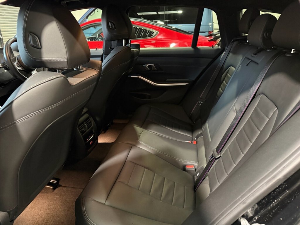 Used BMW 3 Series 2024 for sale - 77263509: Photo 27