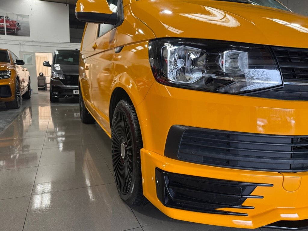 Used Volkswagen Transporter 2018 for sale - 77407787: Photo 11