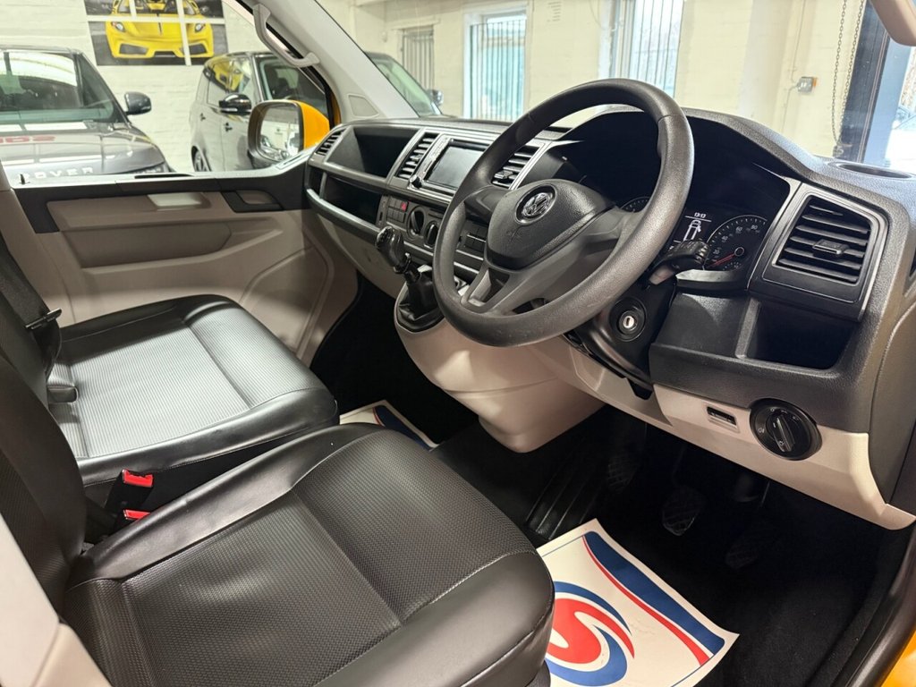 Used Volkswagen Transporter 2018 for sale - 77407787: Photo 17