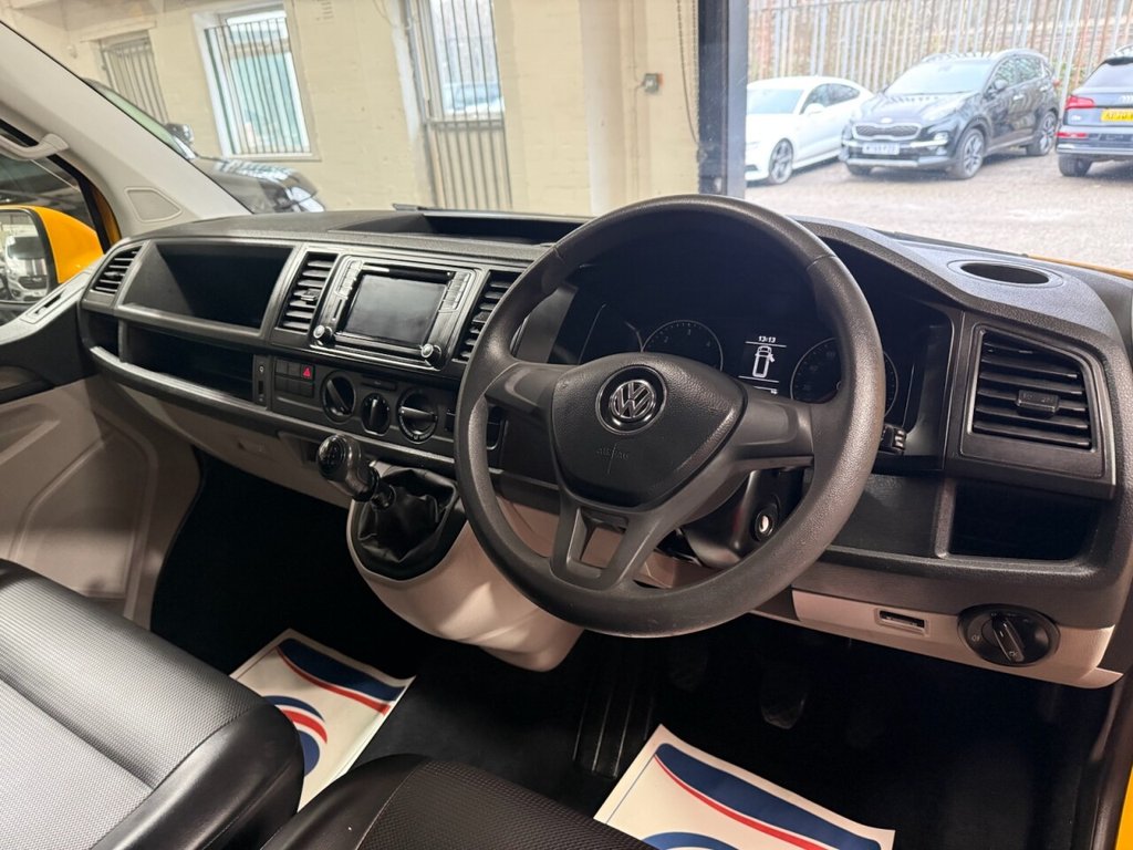 Used Volkswagen Transporter 2018 for sale - 77407787: Photo 18