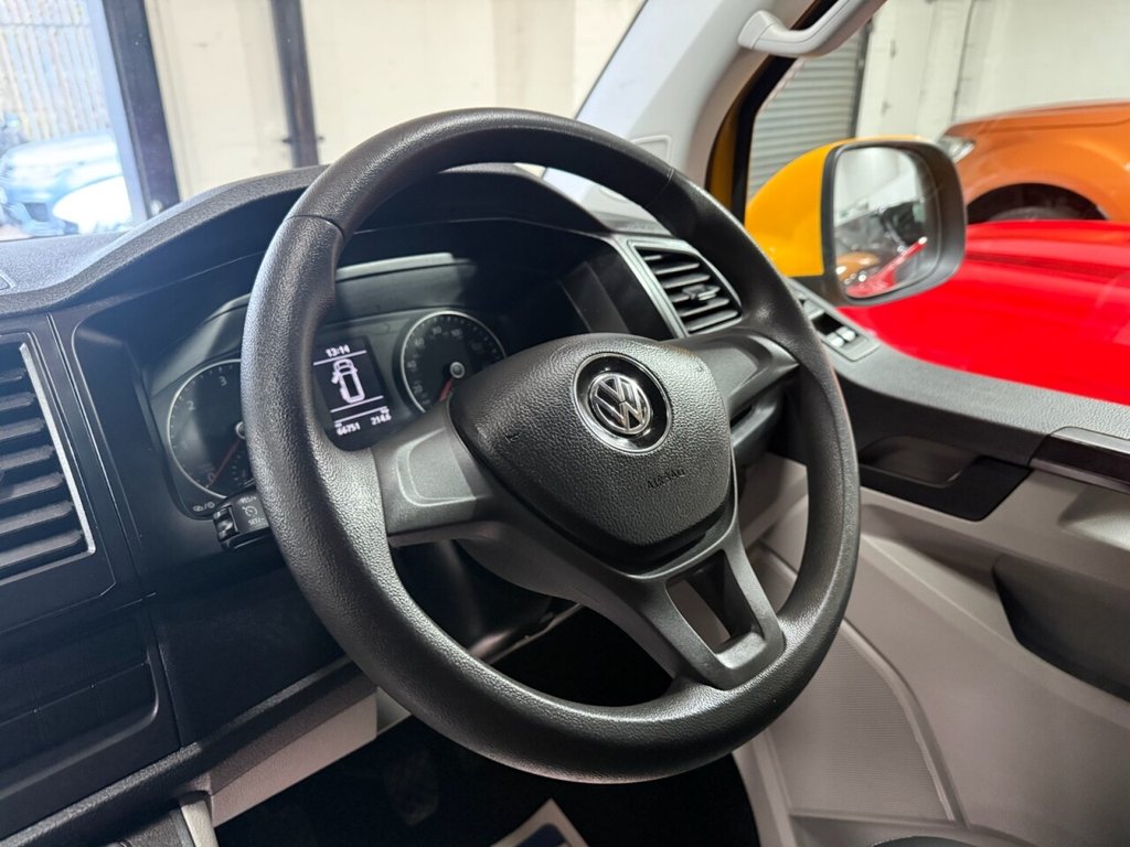 Used Volkswagen Transporter 2018 for sale - 77407787: Photo 26