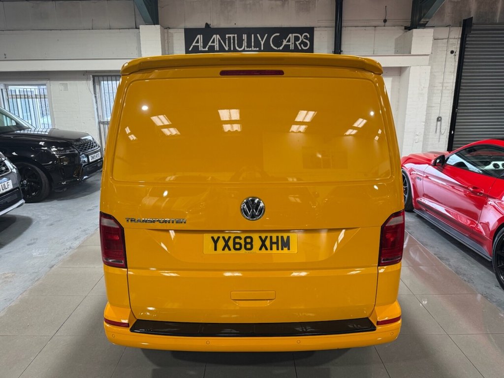 Used Volkswagen Transporter 2018 for sale - 77407787: Photo 4