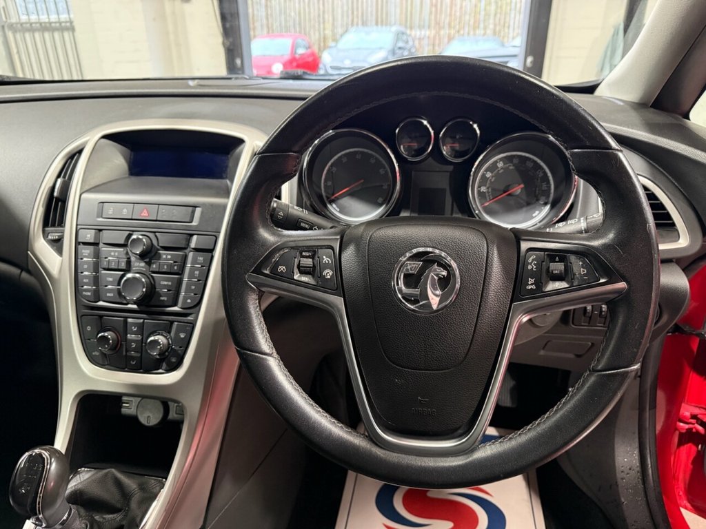 Used Vauxhall Astra 2013 for sale - 77276441: Photo 19