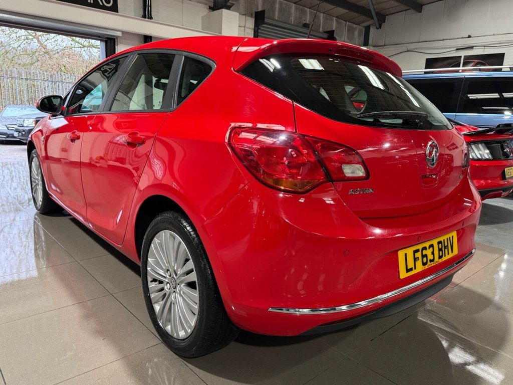Used Vauxhall Astra 2013 for sale - 77276441: Photo 5