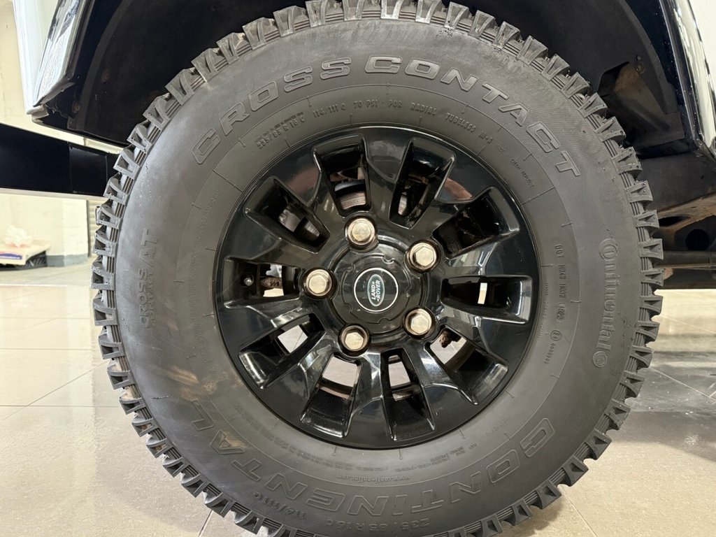 Used Land Rover Defender 2015 for sale - 76632325: Photo 12