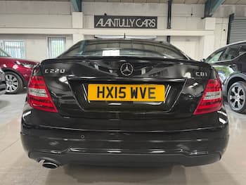 Used Mercedes-Benz C Class 2015 for sale - 79777499: Photo
