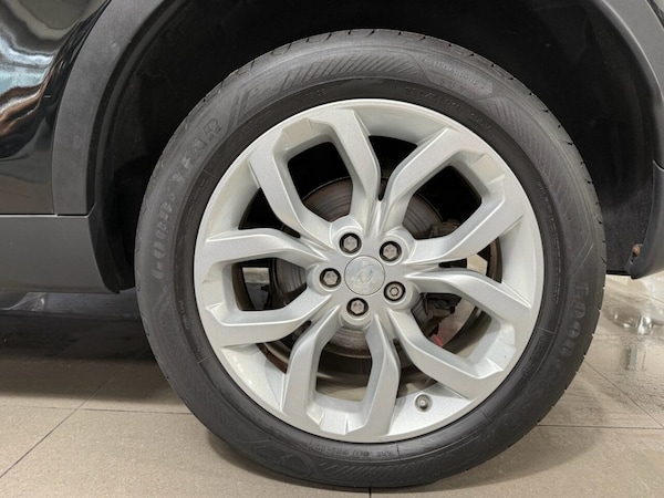 Used Land Rover Discovery Sport 2015 for sale - 75642218: Photo 13