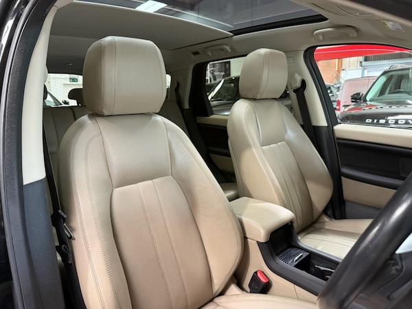Used Land Rover Discovery Sport 2015 for sale - 75642218: Photo 19