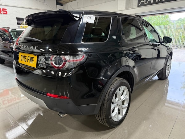 Used Land Rover Discovery Sport 2015 for sale - 75642218: Photo 6
