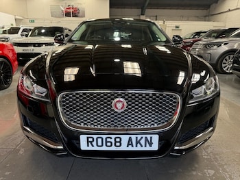 Used Jaguar XF 2018 for sale - 79518276: Photo
