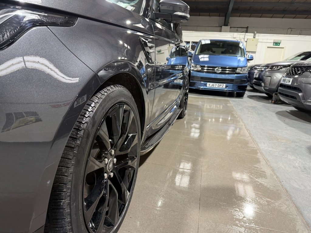 Used Land Rover Range Rover Sport 2018 for sale - 77037996: Photo 11