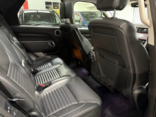 Used Land Rover Discovery 2017 for sale - 76235905: Photo 21