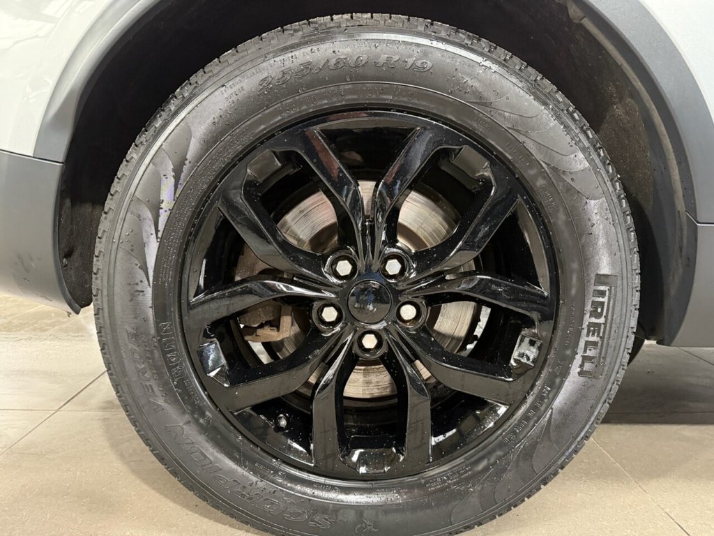 Used Land Rover Discovery 2017 for sale - 75912262: Photo 14