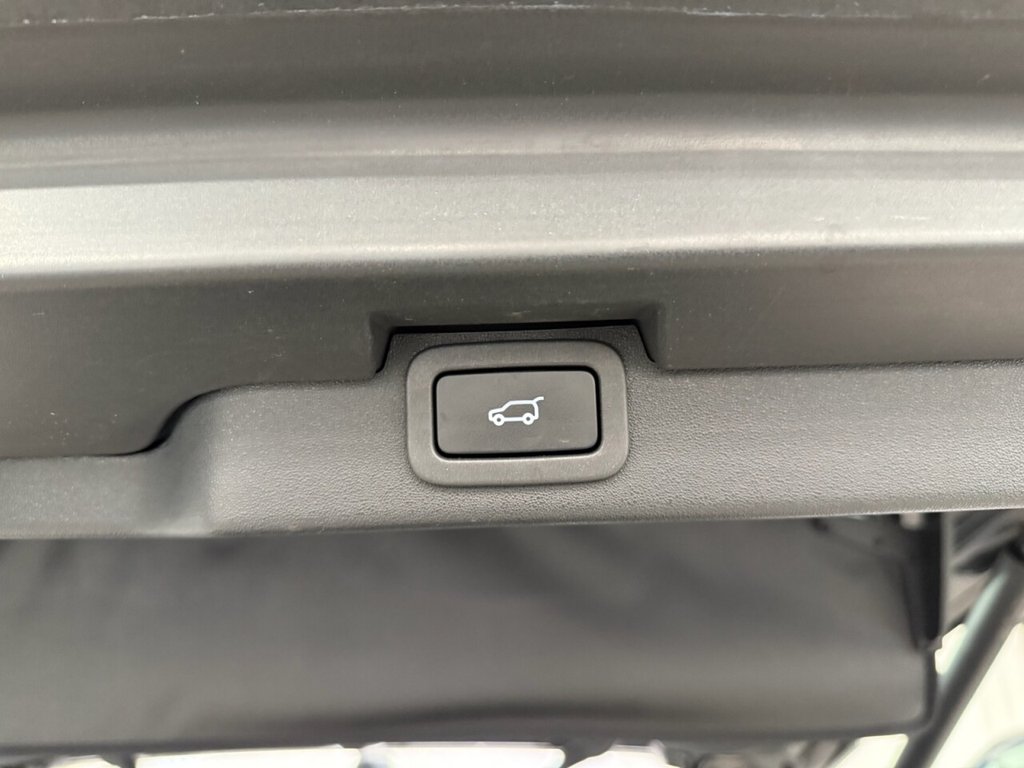 Used Land Rover Discovery 2017 for sale - 75912262: Photo 25