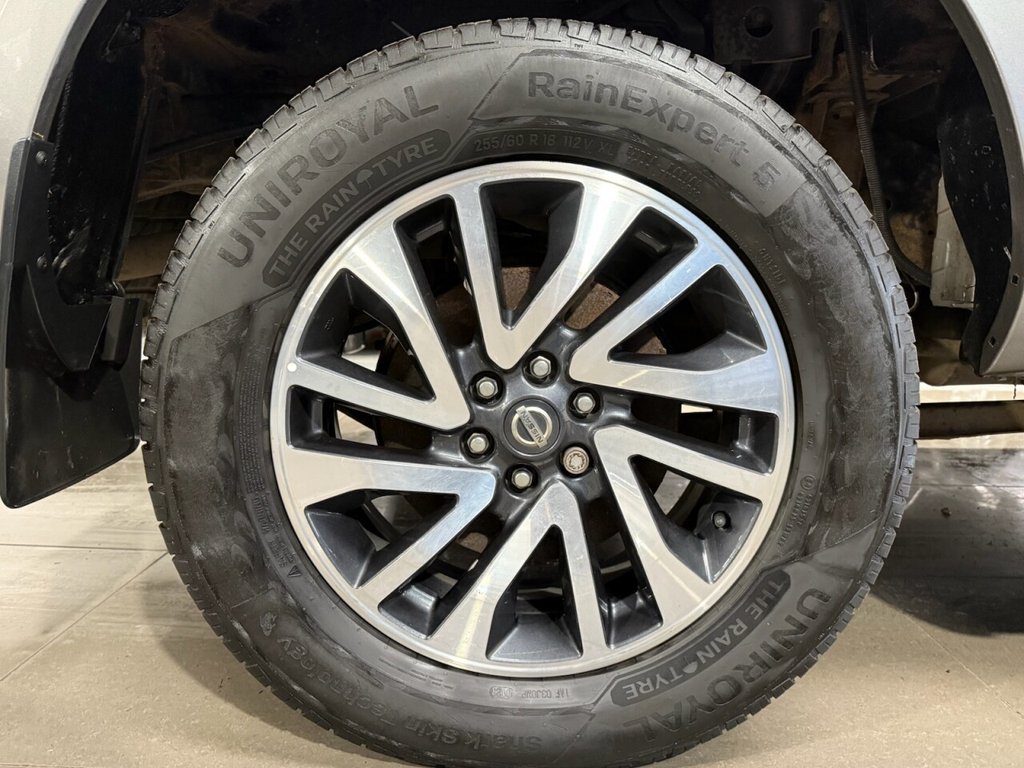 Used Nissan Navara 2018 for sale - 76396487: Photo 14