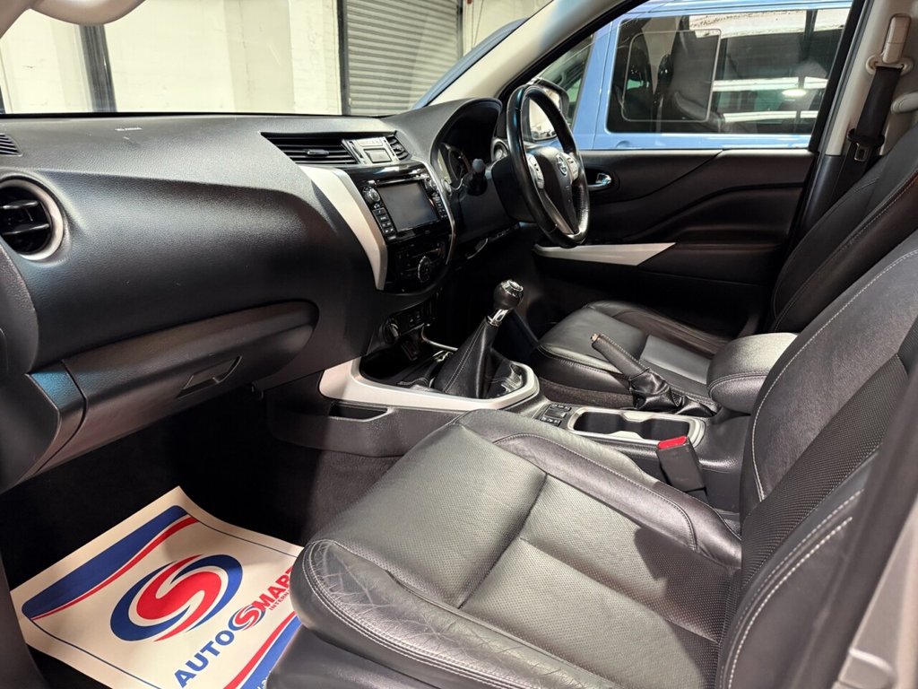 Used Nissan Navara 2018 for sale - 76396487: Photo 25