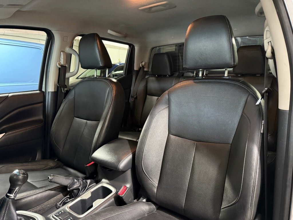Used Nissan Navara 2018 for sale - 76396487: Photo 26