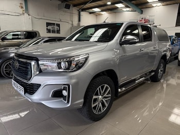 Used Toyota Hilux 2018 for sale - 75549262: Photo