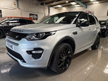 Used Land Rover Discovery Sport 2018 for sale - 78702329: Photo