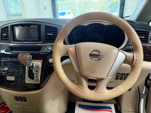 Used Nissan Elgrand 2013 for sale - 75549307: Photo 18