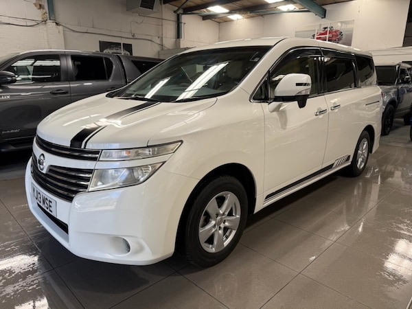 Used Nissan Elgrand 2013 for sale - 75549307: Photo 2