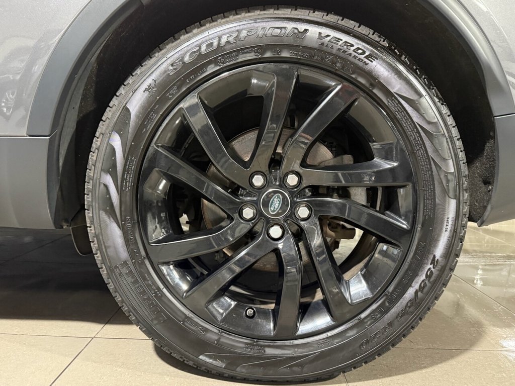 Used Land Rover Discovery 2018 for sale - 76535789: Photo 13