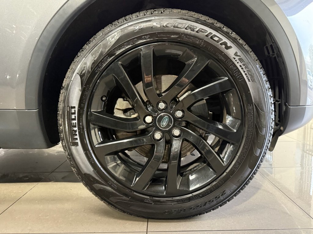 Used Land Rover Discovery 2018 for sale - 76535789: Photo 15