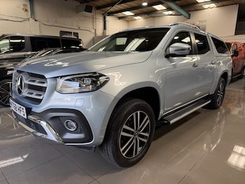 Used Mercedes-Benz X Class 2018 for sale - 77952792: Photo