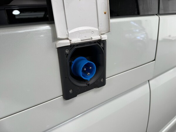 Used Nissan Elgrand 2006 for sale - 76118778: Photo 19