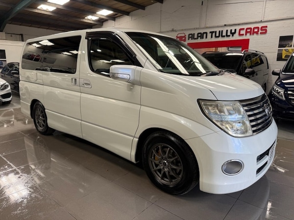 Used Nissan Elgrand 2006 for sale - 76118778: Photo 1