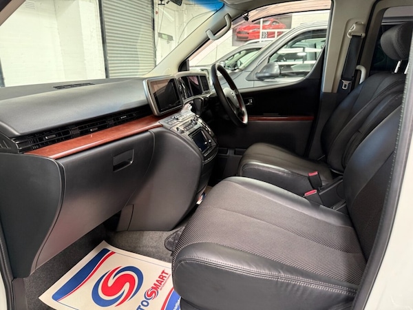 Used Nissan Elgrand 2006 for sale - 76118778: Photo 24